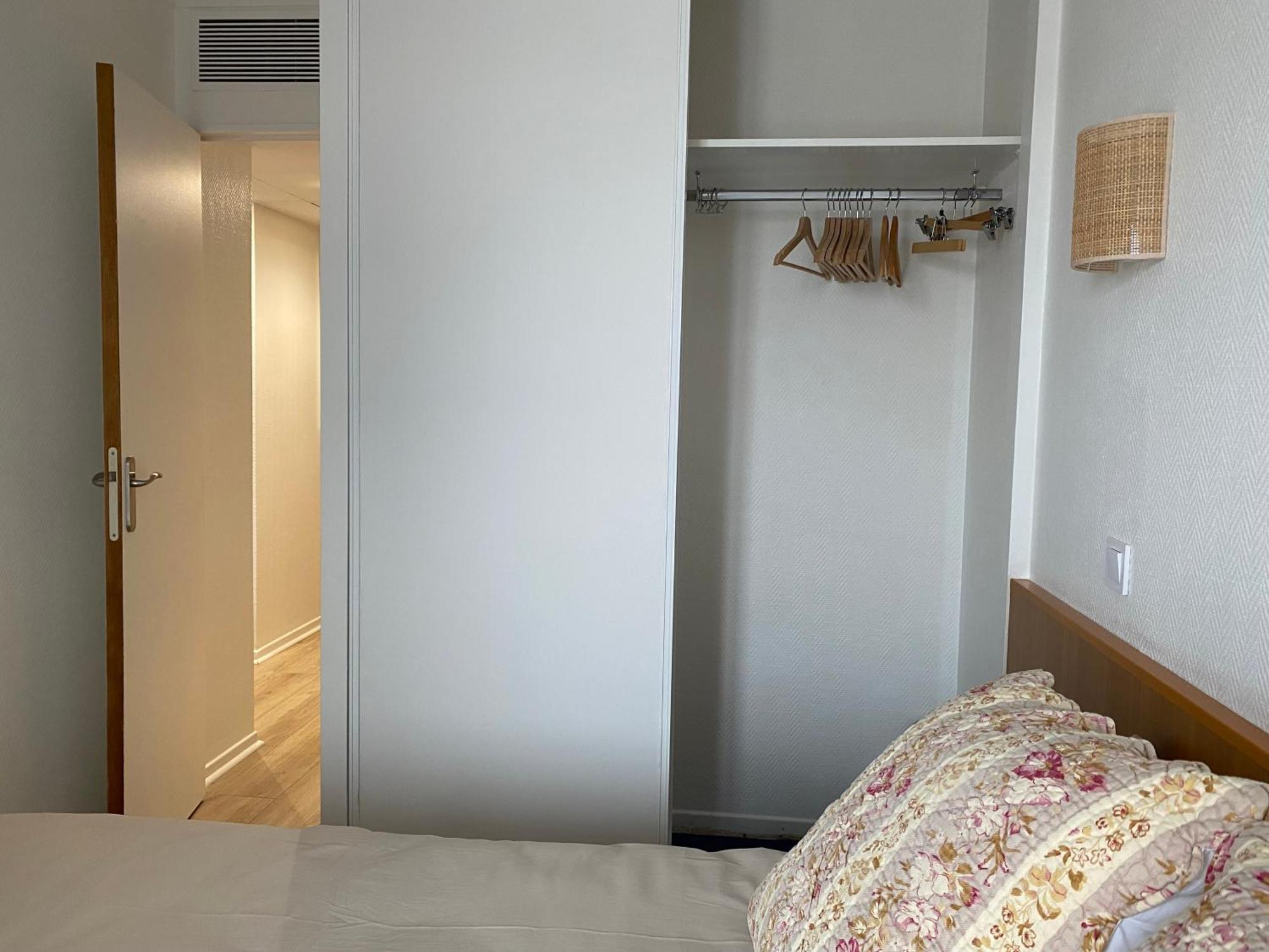 Cosy Apartment In La Defense Курбевуа Экстерьер фото